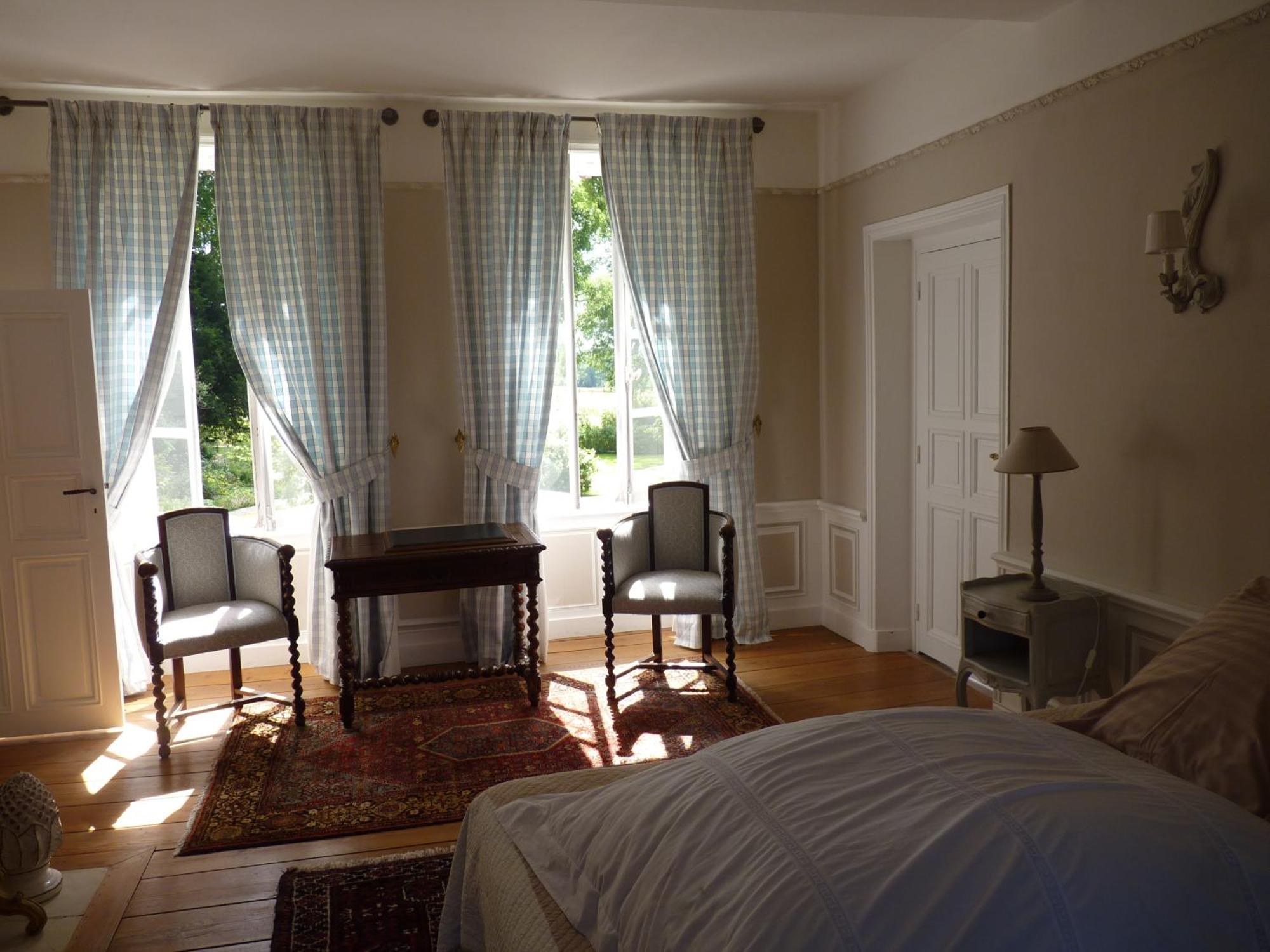 Chambres D'Hotes Le Petit Sully Sully  Dış mekan fotoğraf